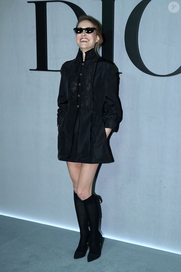 Natalie Portman - Célébrités au Défilé de Mode Dior, Prêt-à-porter Automne / Hiver 2025-2026 dans le cadre de la Fashion Week de Paris, France, le 04 Mars 2025. 

© Bertrand Rindoff / Bestimage