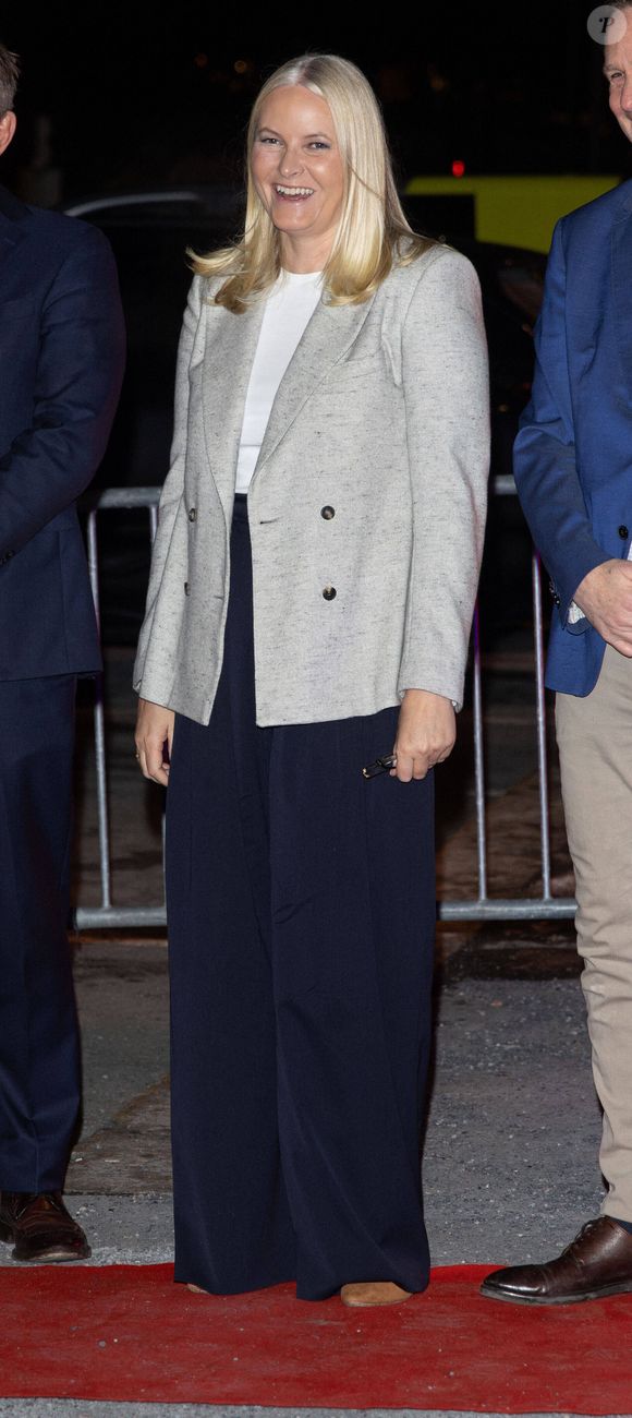 La princesse Mette-Marit de Norvège arrive pour assister à un match de handball à l'Unity Arena d'Oslo, le 26 janvier 2025  © Dana Press / Bestimage