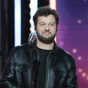 Claudio Capéo - Les célébrités se mobilisent pour la 38ème édition du Téléthon dans les studios de France 2 à Paris © Coadic Guirec / Bestimage