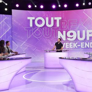 Exclusif - Cyril Hanouna, lors de l'émission Tout Beau Tout N9uf (TBT9) présenté par C.Hanouna et diffusé en direct sur W9 le 24 octobre 2025.

© Jack Tribeca / Bestimage