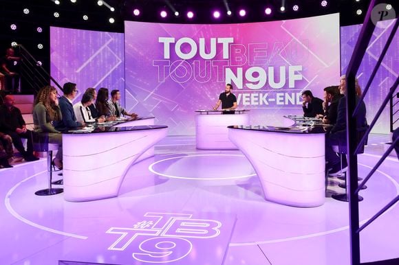 Exclusif - Cyril Hanouna, lors de l'émission Tout Beau Tout N9uf (TBT9) présenté par C.Hanouna et diffusé en direct sur W9 le 24 octobre 2025.

© Jack Tribeca / Bestimage