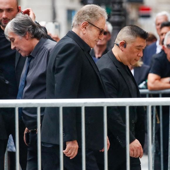 Il connaissait bien Thierry Ardisson

Michel Drucker - Arrivées aux obsèques de Thierry Ardisson en l’église Saint-Roch de Paris, France, le 17 juillet 2025. © Clovis-Jacovides/Bestimage