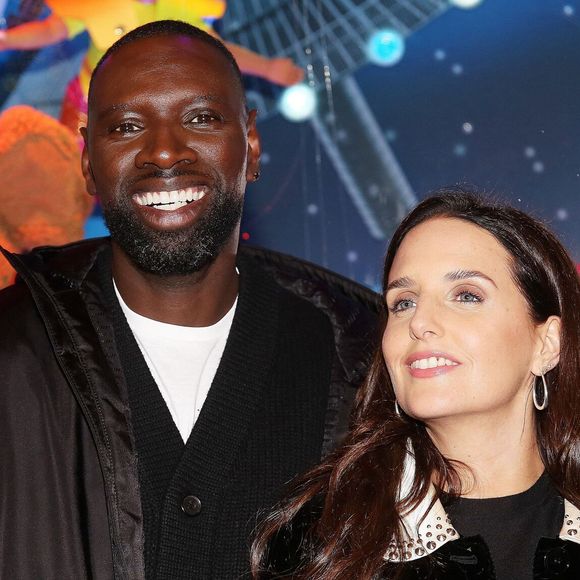 Omar Sy et sa femme Hélène - Lancement de "1,2,3... Noël" lors de l'inauguration des vitrines et du sapin de Noël 2021 des Galeries Lafayette Haussmann 2021 à Paris. Le 17 novembre 2021. © Panoramic / Bestimage