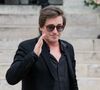 Thomas Dutronc n'a pu retenir son émotion face à ce touchant message.
Thomas Dutronc - Sortie des obsèques de l'auteure-compositrice-interprète et actrice française Françoise Hardy au crématorium du cimetière du Père-Lachaise à Paris, France. © Jacovides-Moreau/Bestimage