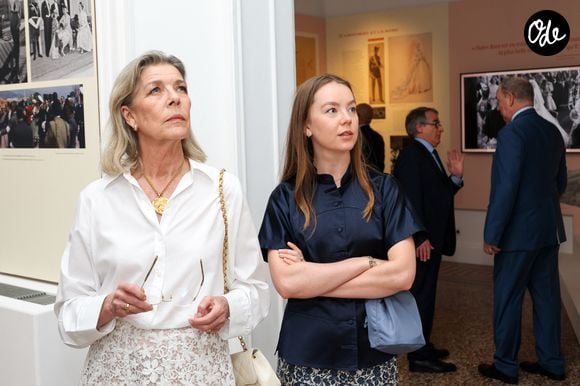 Caroline de Hanovre et Alexandra de Hanovre - Visite de l’exposition "Le mariage du siècle" au palais Princier de Monaco, le 17 juin 2026.

© Jean-Charles Vinaj/Pool Monaco/Bestimage
