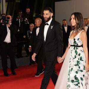 Karim Benzema et sa compagne Lyna Khoudri à la descente des marches du film « 13 jours 13 nuits » lors du 78ème Festival International du Film de Cannes. Le 23 mai 2025
© Olivier Borde/ Bestimage