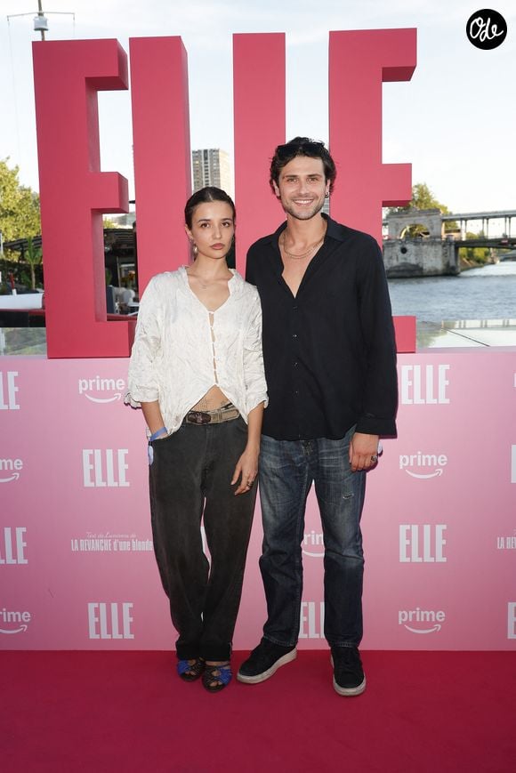 Carmen Kassovitz (fille de Mathieu Kassovitz) et Baptiste Masseline - Photocall Prime Video "Elle" Summer Party au Noti Club à Paris le 6 juillet 2026. © Coadic Guirec/Bestimage