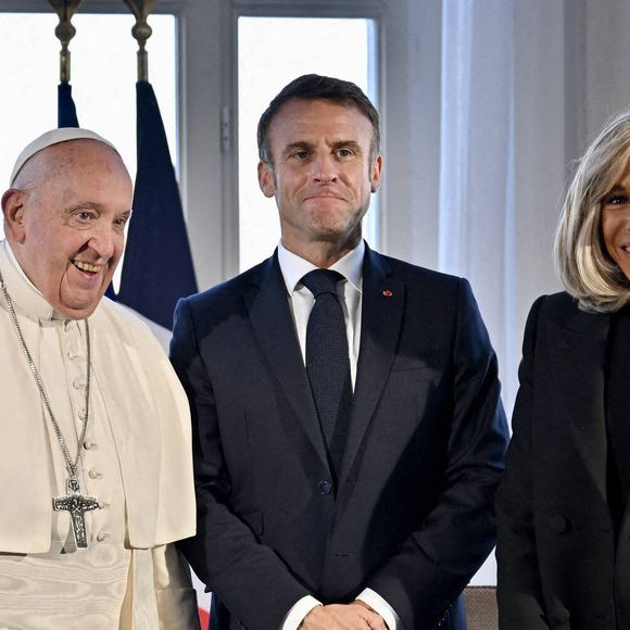 Le pape François avec Emmanuel Macron et Brigitte Macron le 23 septembre 2023.
©Zuma Press / Bestimage