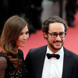 Thomas Hollande et sa compagne Emilie Broussouloux - Montée des marches du film "L'Amant Double" lors du 70ème Festival International du Film de Cannes, le 26 mai 2017. © Borde-Jacovides-Moreau / Bestimage