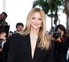 Ce lundi soir, Virginie Efira est la star du film "La chance de ma vie", programmé en première partie de soirée sur la chaîne France 3.

Virginie Efira - Montée des marches pour la cérémonie de clôture du 79ème Festival International du Film de Cannes. 

© Jacovides / Moreau / Bestimage