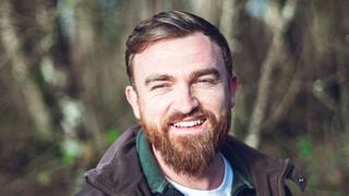 Jean-Baptiste (L'amour est dans le pré) en couple avec Nicolas, un peu plus âgé : il montre enfin son visage !