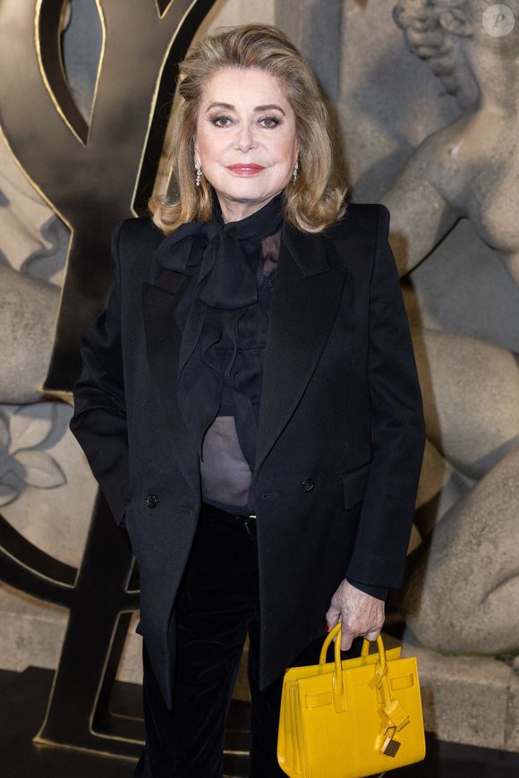 Catherine Deneuve - Photocall du défilé de mode prêt-à-porter automne-hiver 2023/2024 "Saint Laurent" lors de la Fashion Week de Paris. Le 28 février 2023
© Olivier Borde / Bestimage
