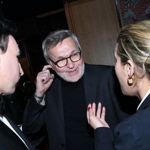 Exclusif - Jordan De Luxe, Laurent Ruquier, Sarah Saldmann - Soirée d'inauguration du bar restaurant "Chichi Paris" au 8 rue de Berry à Paris le 13 novembre 2024. © Rachid Bellak/Bestimage