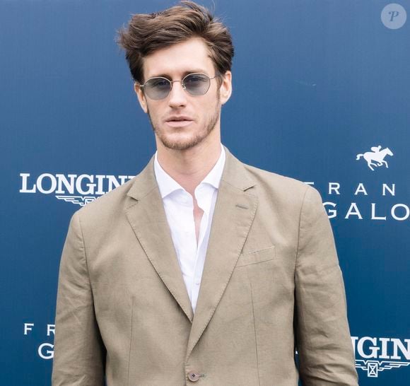 Jean-Baptiste Maunier - Photocall du Prix de Diane Longines 2022 à Chantilly le 19 juin 2022. © Jack Tribeca / Bestimage