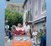 Leurs deux fils, Marcus, 12 ans, et Solal, 9 ans, étaient bien sûr de la fête. Les deux acteurs se sont rencontrés en 2010 sur le tournage de Plus belle la vie.

Photo du mariage d’Élodie Varlet et Jérémie Poppe. Capture Instagram mai 2026.