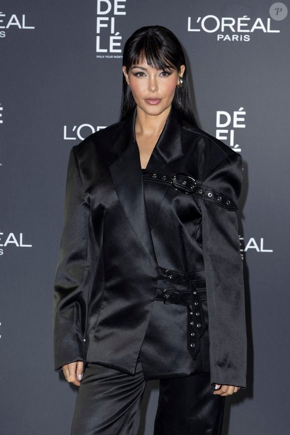 Nabilla Benattia au photocall du défilé  "Walk Your Worth" de L'Oréal devant l'Opéra Garnier lors de la fashion week PAP femme printemps/été 2025 à Paris le 23 septembre 2024.

© Olivier Borde / Bestimage
