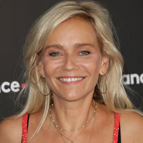 Et d'ajouter : "Il faut arrêter de faire la promotion systématique du couple. On peut très bien être tout seul."

Claire Borotra au photocall de la conférence de presse de rentrée de France Télévisions à Paris, France, le 4 septembre 2024. © Coadic Guirec/Bestimage