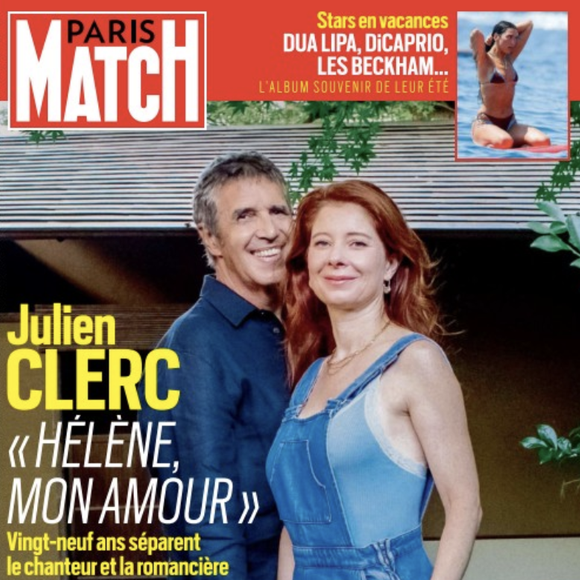 Julien Clerc et sa femme Hélène Grémillon en couverture de "Paris Match", numéro du 28 août 2025.