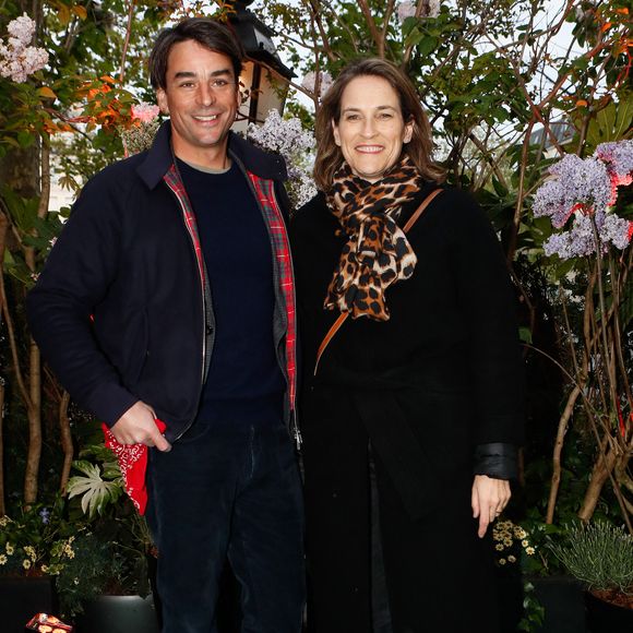 Julian Bugier et sa femme Claire Fournier - Remise du prix littéraire "Closerie des Lilas" à la Closerie des Lilas, à Paris le 25 avril 2024. © Christophe Clovis / Bestimage
