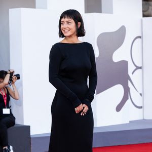 Parmi elles, Adèle Exarchopoulos, héroïne du film "Chien 51" de Cédric Jimenez, venu clore le festival...

Adele Exarchopoulos lors de la cérémonie de clôture du 82ème Festival International du Film de Venise (La Mostra), Italie, le 6 septembre 2025. © SGP/Bestimage