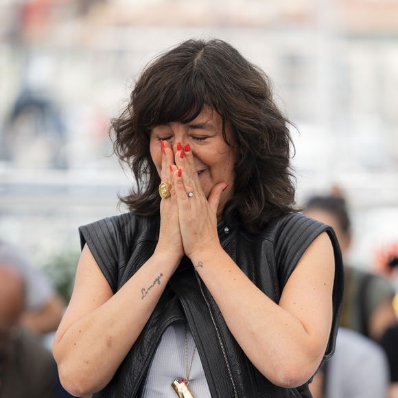 Romane Bohringer au photocall de "Dites-lui que je l'aime" (Séance spéciale) lors du 78ème Festival International du Film de Cannes, le 19 mai 2025. © Moreau / Jacovides / Bestimage