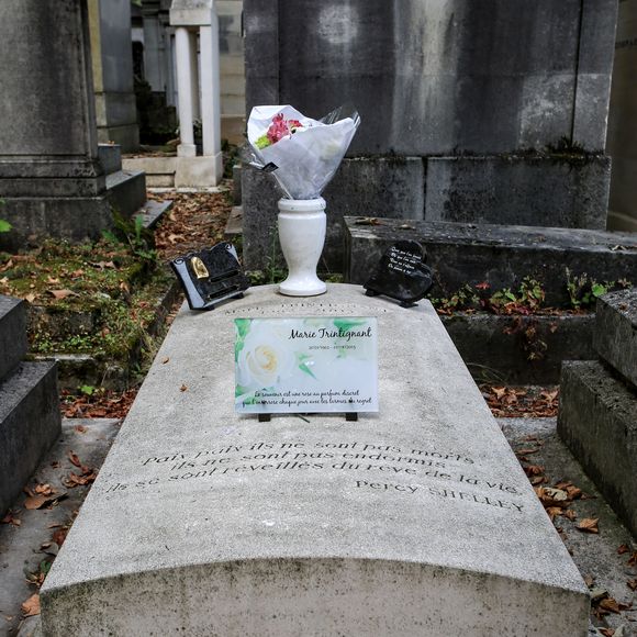 Marie Trintignant (actrice) - Illustration des tombes des personnalités célèbres au cimetière du Père Lachaise à Paris
© Céline Bonnarde / Bestimage