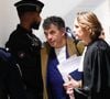 Pour des violences régulières sur deux anciennes compagnes, ce qu'il conteste

Procès de Stéphane Plaza: l’animateur arrive au tribunal correctionnel de Paris le 9 janvier 2025 avec ses avocats Carlo Alberto Brusa et Hélène Plumet.
© Christophe Clovis / Bestimage