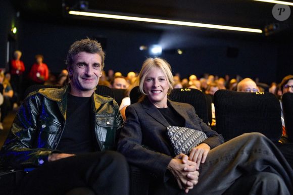 “Et si on montrait la vérité du voyage ?!”, propose Karin Viard à ses abonnés sur Instagram

Karin Viard et son mari Manuel Herrero lors de la présentation du film "L'origine du monde" à l'UGC Astoria à l'occasion de la 15ème Edition du Festival Lumière à Lyon
© Sandrine Thesillat / Panoramic / Bestimage