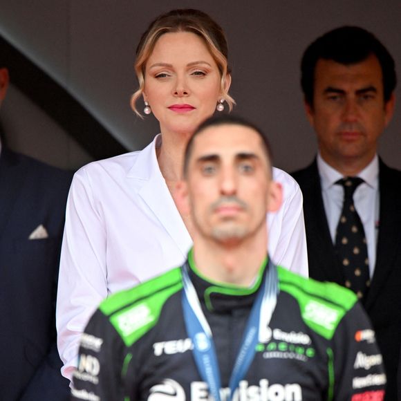La princesse Charlene de Monaco et le vainqueur Sébastien Buemi, durant le Monaco E-Prix 2025, Round 7, le 4 mai 2025. © Bruno Bebert/Bestimage