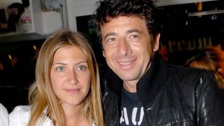 Amanda Sthers, la mère des fils de Patrick Bruel, ouvre les portes de son bureau dans sa maison de Los Angeles