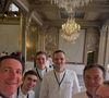 Les hôtes profitent d'un cadre paisible au cœur de la Provence.

Christophe Bacquié, célèbre chef.
