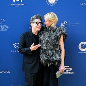 Marc Lavoine et sa compagne Adriana Karembeu - 11ème édition du Gala de charité de Patrick Mouratoglou à la Mouratoglou Academy & Resort à Biot le 21 juin 2025.  © Bruno Bebert/Bestimage