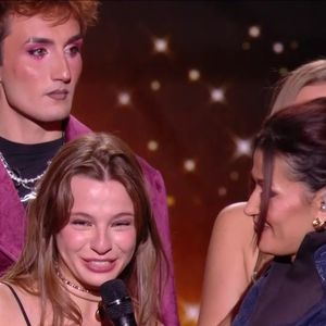 Cette dernière était très émue après avoir été éliminée face à Victor. 

Star Academy - prime du 10 janvier 2025