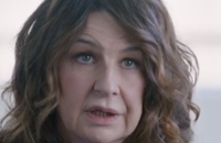 Invitée dans l’émission "Les Rencontres du Papotin" sur France 2, Valérie Lemercier s’est laissée aller à une rare confidence sur son passé.

Valérie Lemercier dans "Les rencontres du papotin" sur France 2.