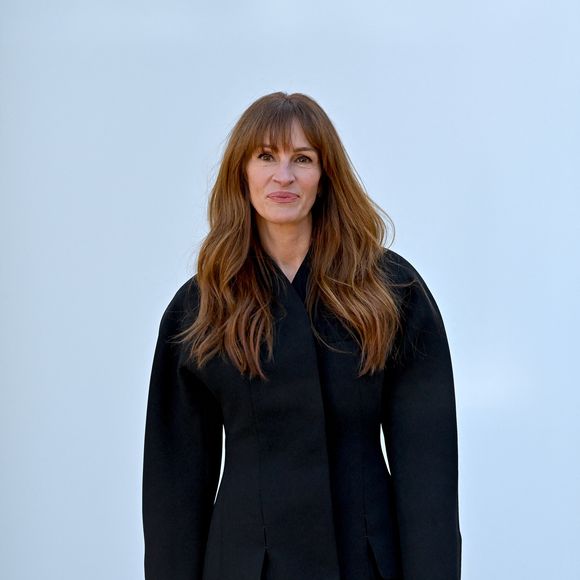 Julia Roberts au défilé de mode "Les Sculptures" Jacquemus à la Fondation Maeght à Saint-Paul-De-Vence
© Franck Castel / Bestimage