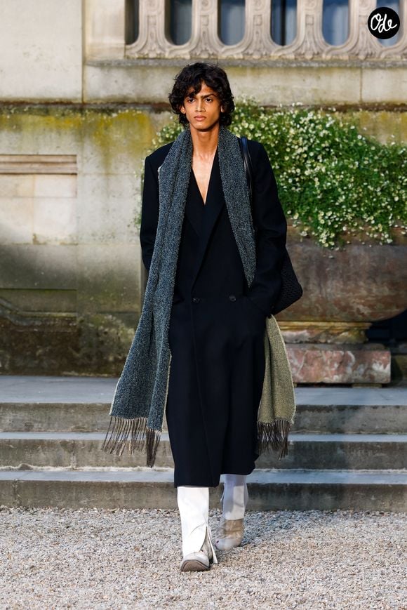 Défilé de mode Dior Homme Prêt à Porter Collection Homme Printemps/Été 2027 lors de la Fashion Week de Paris, France, le 24 juin 2026. © Bestimage