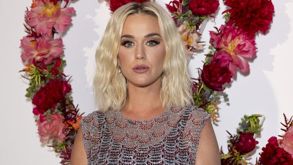 On ne l'avait pas vu venir ! Fraîchement séparée d'Orlando Bloom, Katy Perry aperçue en compagnie d’une personnalité célibataire depuis peu et très médiatisée...