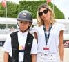 Sa coach Laurie Lagrange a révélé qu'une chute avait "un peu tout remis en question" et que l'adolescente s'était fait peur.

Laurie Lagrange et Giulia Sarkozy lors de la coupe Kids Cup L'Envol lors du Longines Paris Eiffel Jumping le 20 juin 2025.

© Perusseau / Veeren / Bestimage