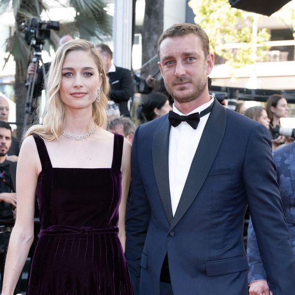 Pierre Casiraghi, son mari, ne dispose, lui non plus, d'aucun titre nobiliaire malgré son ascendance.

Beatrice Borromeo et Pierre Casiraghi assistent au tapis rouge du film "Le Comte De Monte-Cristo" lors de la 77e édition du Festival de Cannes au Palais des Festivals le 22 mai 2024 à Cannes, France. Photo par David Niviere/ABACAPRESS.COM