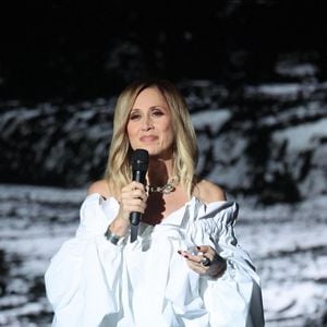 Exclusif - Lara Fabian lors surprises lors de l'enregistrement de l'émission "La chanson secrète N°14", présentée par N.Aliagas et diffusée le 26 décembre sur TF1, consacrée à Nikos Aliagas à Paris le 10 Décembre 2025