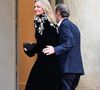 Depuis 2012, cela n'était pas arrivé mais ce jour-là un président brésilien a bien réalisé sa première visite d'État en France. 

Xavier Niel, Pdg de Iliad et sa compagne Delphine Arnault , directrice de la maison Dior - Arrivées des personnalités au dîner d’État en l’honneur du président brésilien et de sa femme au palais présidentiel de l’Élysée à Paris le 5 juin 2025.

© Christian Liewig / Bestimage