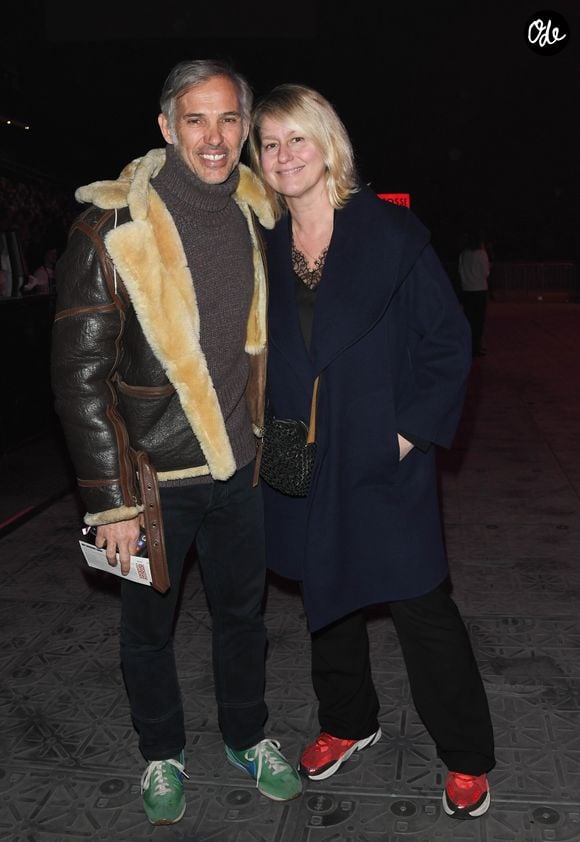 Paul Belmondo et Luana Belmondo - People en backstage lors du deuxième jour du concert de Patrick Bruel lors de sa tournée "Ce soir on sort..." à Paris La Défense Arena le 7 décembre 2019. © Coadic Guirec/Bestimage