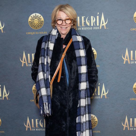La journaliste a déjà joué dans la série "Capitaine Marleau" et le film "Ma mère, Dieu et Sylvie Vartan", notamment. Elle multiplie aussi les rôles au théâtre... 

Ariane Massenet assiste à la première du spectacle 'Alegria A New Day' du Cirque Du Soleil à Paris le 25 novembre 2025 à Chatou en France. Photo par Nasser Berzane/Abaca