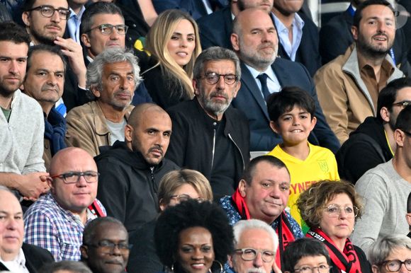 Michel Cymes lors de la finale de la Coupe de France entre l'OGC Nice et le FC Nantes le 7 mai 2022 à Paris, France. Le FC Nantes remporte la Coupe de France. Photo par Lionel Urman/ABACAPRESS.COM