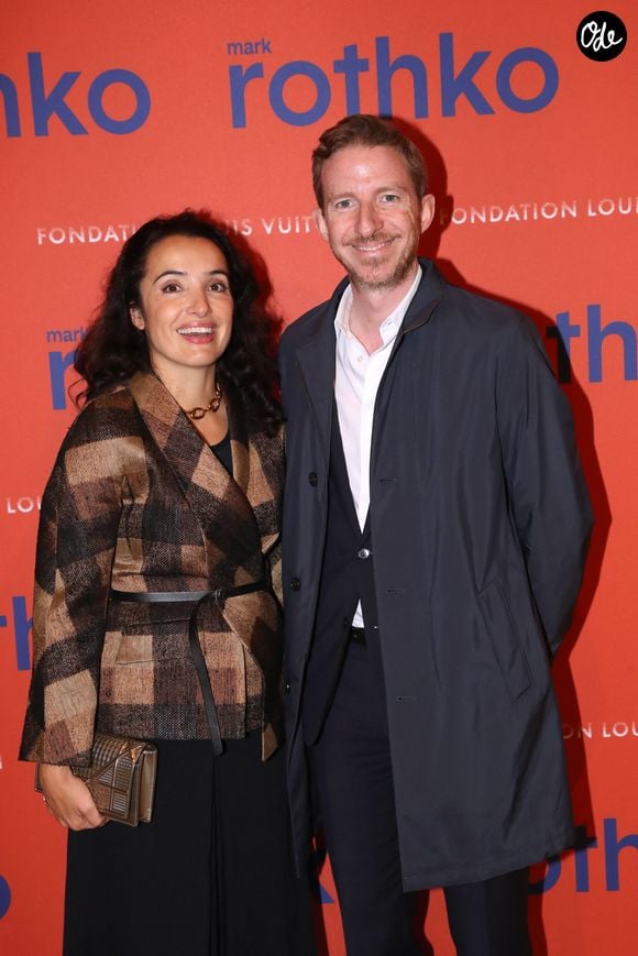 L'actrice est également mère d'une fille, Joséphine, née en 2005 de sa précédente relation avec l'acteur Matthias Van Khache.

Ludovic Watine (neveu de B. Arnault) et sa compagne Isabelle Vitari - Vernissage de l’Exposition Retrospective consacrée au peintre américain Mark Rothko à la Fondation Louis Vuitton. Paris, France, le 17 Octobre 2023. © Bertrand Rindoff / Bestimage