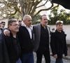 Les proches de Bruno Salomone se sont réunis pour ses obsèques à Joinville-le-Pont.

James Huth, réalisateur du film "Brice de Nice" , Manu Joucla, Eric Collado, Jean Dujardin, Eric Massot - Sorties des obsèques de Bruno Salomone en l'église Sainte-Anne de Polangis de Joinville-le-Pont (Val-de-Marne) © Cyril Moreau - Dominique Jacovides / Bestimage