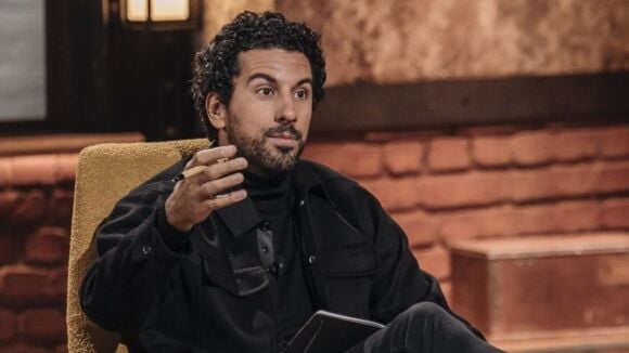 Cet investisseur de Qui veut être mon associé ? dévoile l'intérieur de son nouvel appartement luxueux avec vue sur la Tour Eiffel