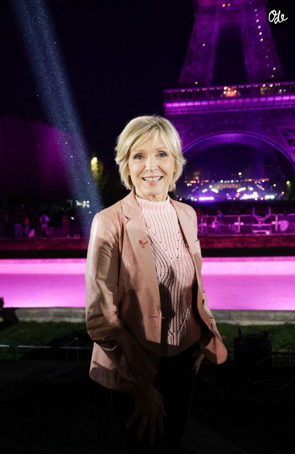Exclusif - Evelyne Dhéliat - Soirée de lancement "Octobre Rose" organisée par l’association Ruban Rose présentée par I. Ithurburu à Paris le mardi 30 septembre 2025. 
© Coadic / Ausset-Lacroix / Bestimage