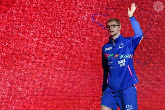 Et l'histoire lui aura donné raison puisqu'après les JO de Paris 2024, Félix Lebrun s'est imposé comme l'un des plus grands espoirs du ping-pong grâce à ses deux médailles.

13 décembre 2025, Hong Kong, Chine : Félix Lebrun, un joueur de tennis de table français arrivant à un match lors des finales du WTT Hong Kong 2025 jour 4 le 13 décembre 2025 à Hong Kong. (Crédit image : © Ellan Mad/Nexpher Images via ZUMA Press / Bestimage Wire / Bestimage)