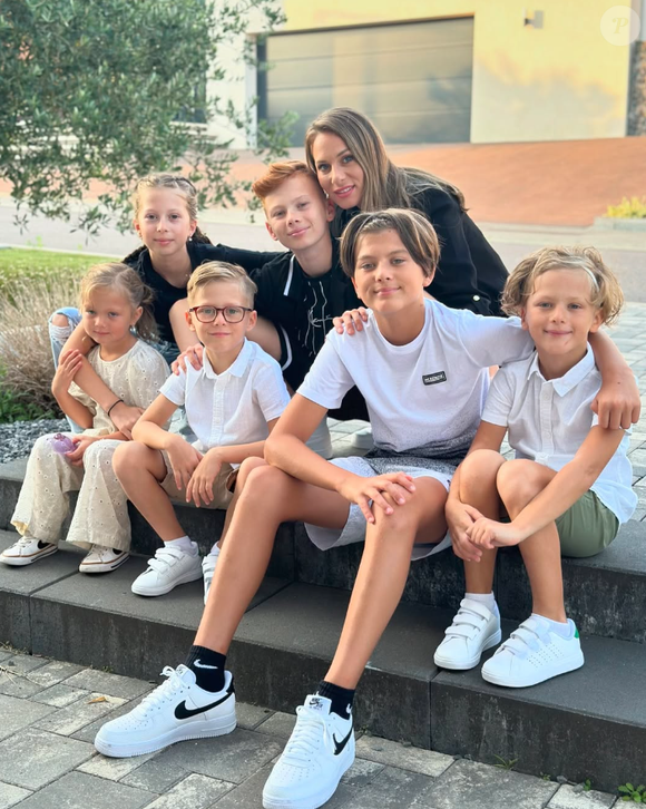 Camille Santoro de "Familles nombreuses" avec ses six enfants - Instagram, 2 septembre 2024